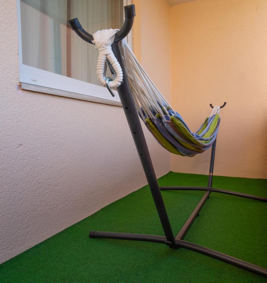 Schoene 2 Zimmerwohnung Mit Uhd-Tv, Grossem Balkon Und Haengematte Lampertheim Eksteriør billede